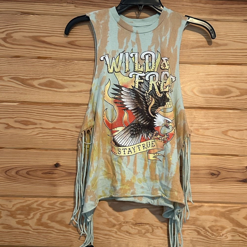 Wild & Free Graphic Tank Top - Multicolor